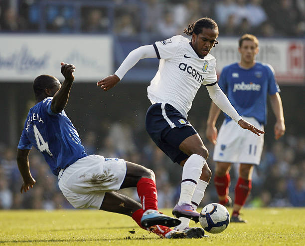 事情开始发 事情开始发