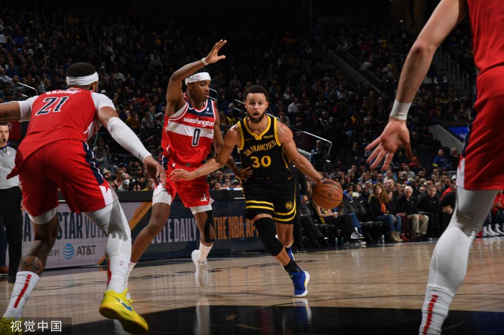 势的场景仍 势的场景仍