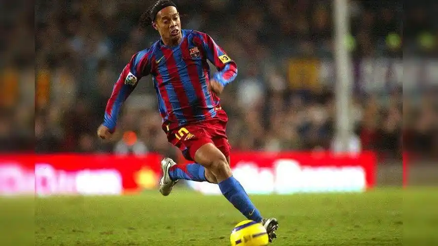 在全球足球 在全球足球